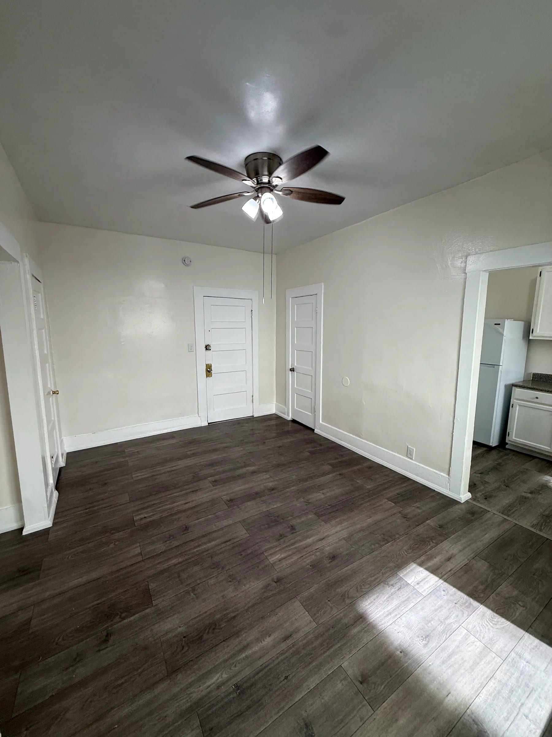 1448 W. 3rd St exterior or featured view